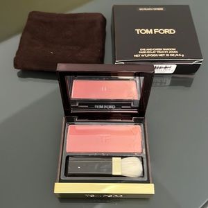 Tom Ford eye and cheek shadow peach ombré - never used and see the photos